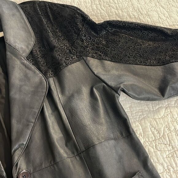 Vintage 90s Ladies Black Leather Trench Coat Full Length Long Large 80s Mob Wife - Picture 12 of 14